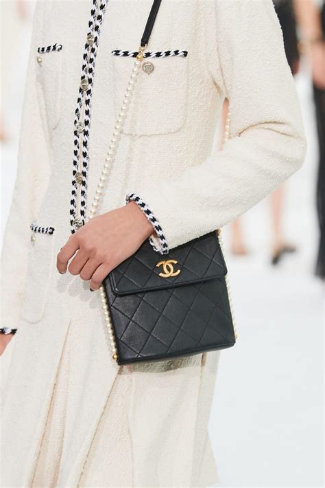 personal shoppers chanel|chanel shopping bags 2021.